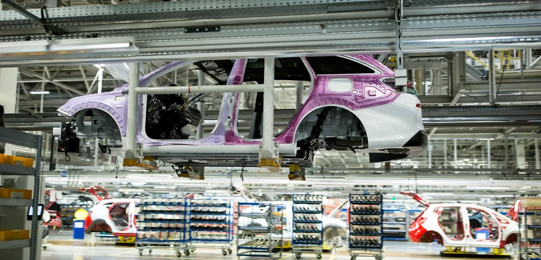 Toyota to close all 14 of its Japanese factories due to suspected cyber attack